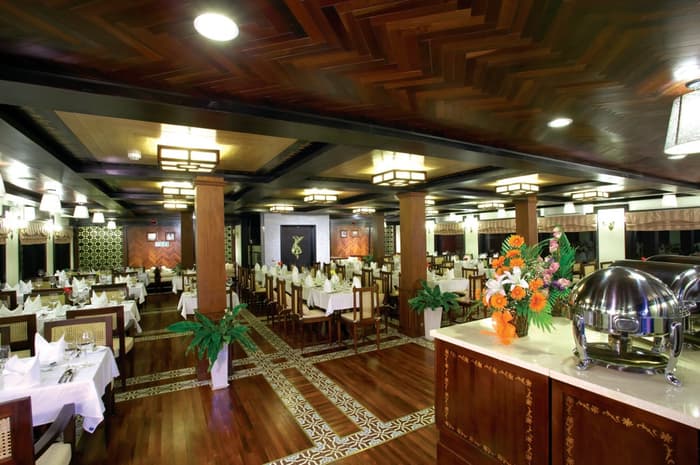 APT RV La Marguerite Mekong Restaurant.jpg